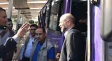 Razzaz surprises bus passengers in Tabarbour