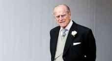 Prince Philip of England warned by police to wear seatbelt