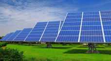 Razzaz signs solar stations agreement in Jordan Valley