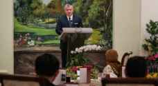 King attends official dinner hosted by Singapore president