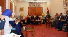 PM Razzaz meets chairwomen, members of Jordanian Women Parliamentarians Forum