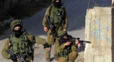 IOF detain six Palestinians in Hebron