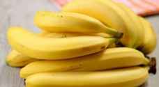 Minister of Agriculture bans importing bananas