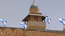 Israeli Occupation raises flag over Hebron's Ibrahimi Mosque