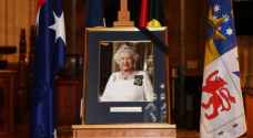 World briefly unites to mourn Queen Elizabeth II