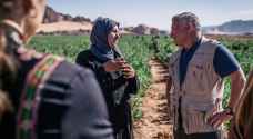 King visits agricultural project, women’s cooperative association in Al Disi