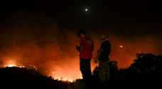 Thousands more evacuated as Greece battles wildfires