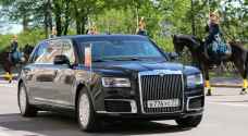 Putin gifts Kim Jong Un luxury car