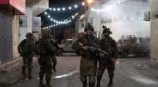 'Israeli' forces conduct early morning raids in Jenin, Jericho towns