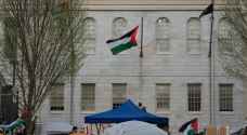 Harvard Yard protesters raise Palestinian flag, ....