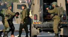 Israeli Occupation arrests 20 Palestinians in West Bank