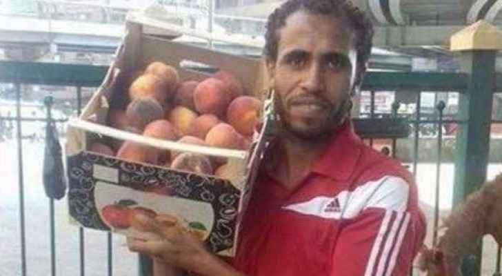 Jazzar selling fruits and veggies in Cairo.