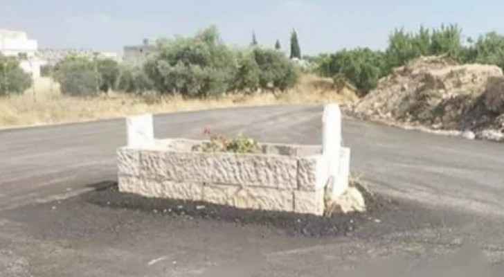 Video: Tomb turns into roundabout in Irbid