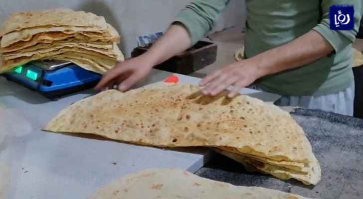 Bakeries back to work to provide citizens with bread via authorized entities