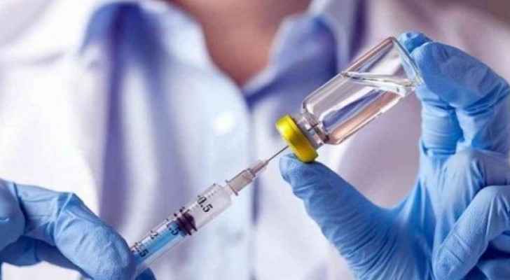 Side effects of Pfizer vaccine must be monitored after arrival in Jordan: Expert