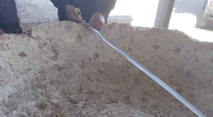IMAGES: Jordanian Customs foils smuggling attempt of three antique limestone pieces