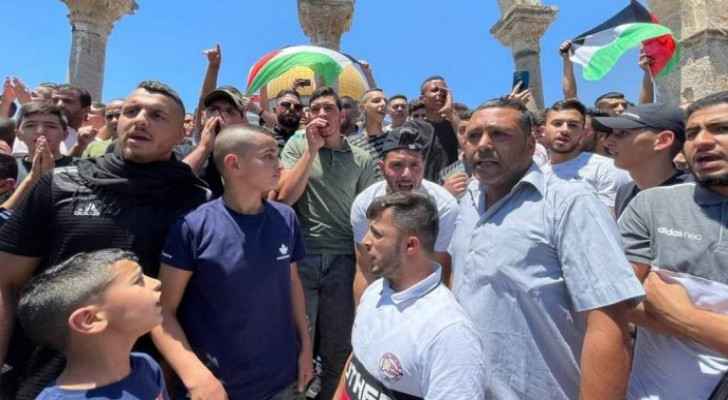 IOF injures Palestinians in Aqsa following calls for anti-racism march after Friday prayers