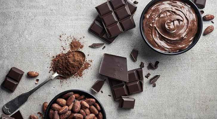 10 grams of dark chocolate a day ‘makes you happier’: study