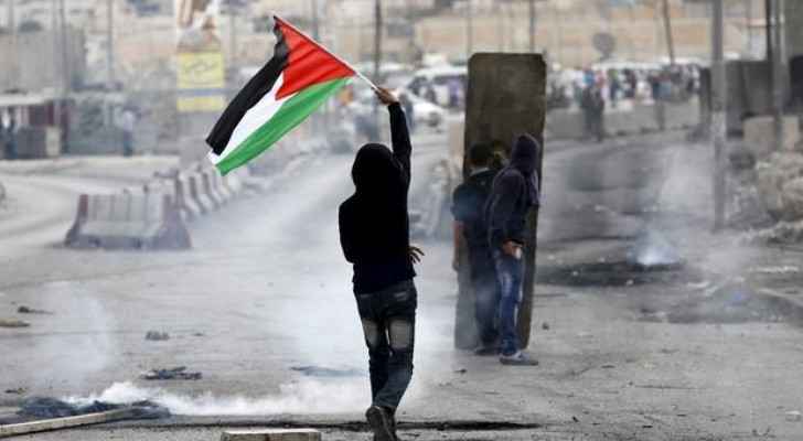 Palestinians wounded after clashes with IOF