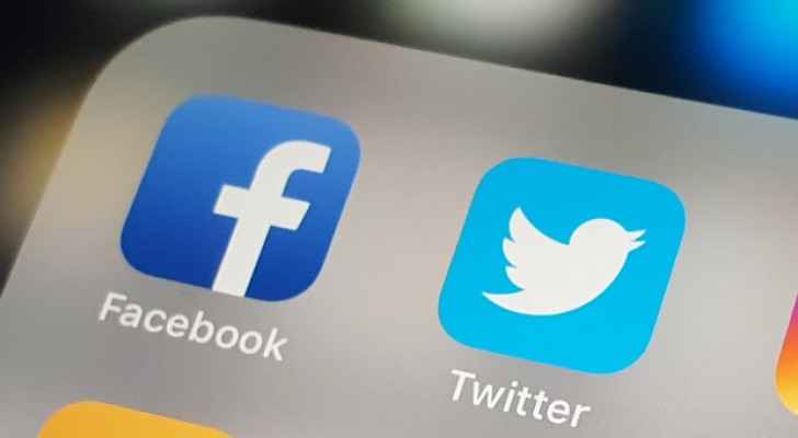 Russia blocks access to Facebook, Twitter