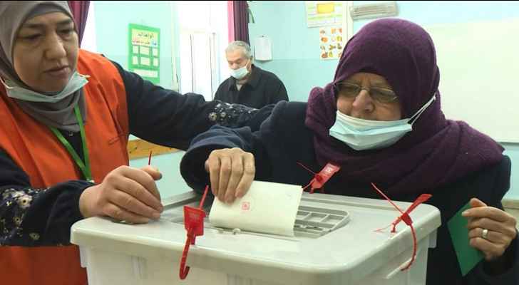 Palestinians Vote In Second Phase Of Municipal | Roya News