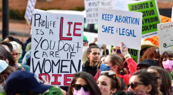 Supreme Court leak ignites US abortion firestorm