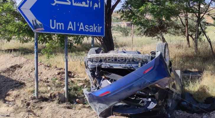 Woman injured after vehicle overturns in Amman