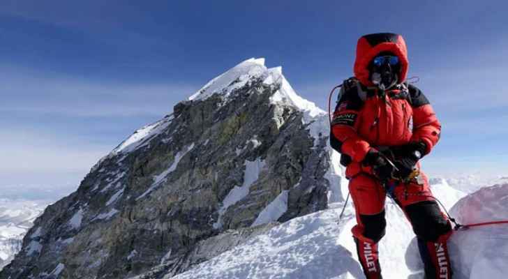 Norwegian climber sets her sights on 14 peaks record