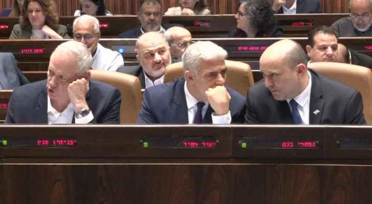 Israeli Occupation lawmakers hold first vote on bill triggering early election