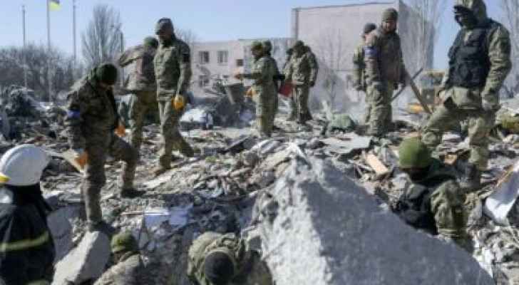 Russian strikes kill 5 at bus stop in south Ukraine: governor