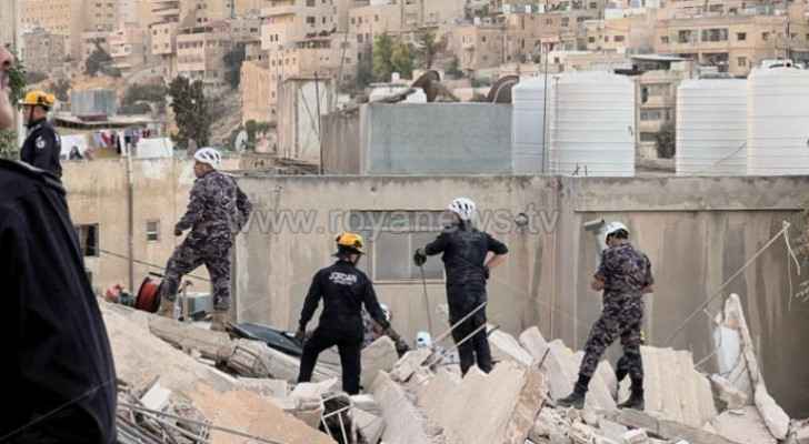 Infant pulled out alive from under rubble of collapsed building in Al-Weibdeh