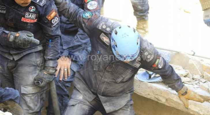 Another person pulled out dead from under rubble of Al-Weibdeh collapsed building