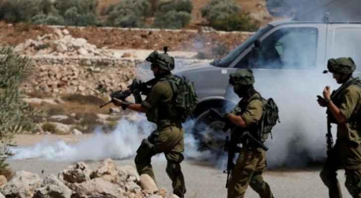 Israeli Occupation arrests five Palestinians