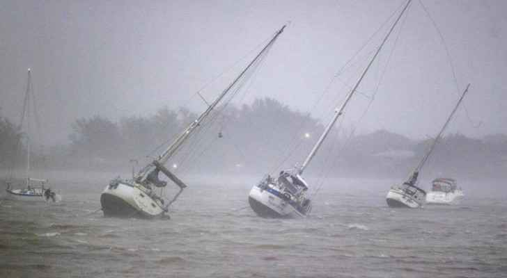 23 missing after migrant boat sinks during Hurricane Ian: US