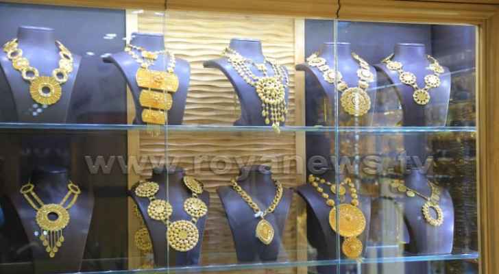 Gold Prices Rise In Jordan Thursday | Roya News