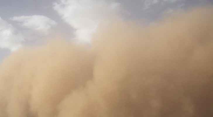 Dust waves affect some areas in Jordan