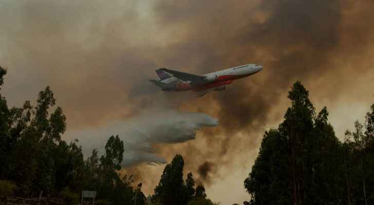 New areas under threat as Chile fires rage, mercury rises
