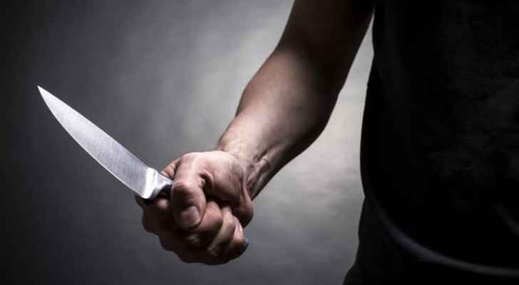 Man stabs wife in Tabarbour