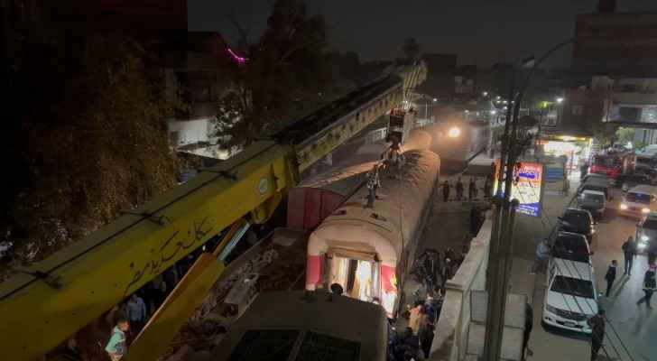 Two dead, 16 injured in Egypt train accident