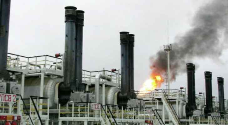 Kuwait desert oil spill sparks 'state of emergency': company