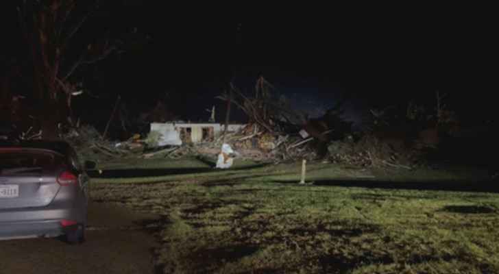 At least 19 dead in Mississippi tornado, storms