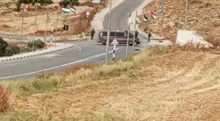 Ramallah's Al-Mugahyyer village entrances sealed for eighth day
