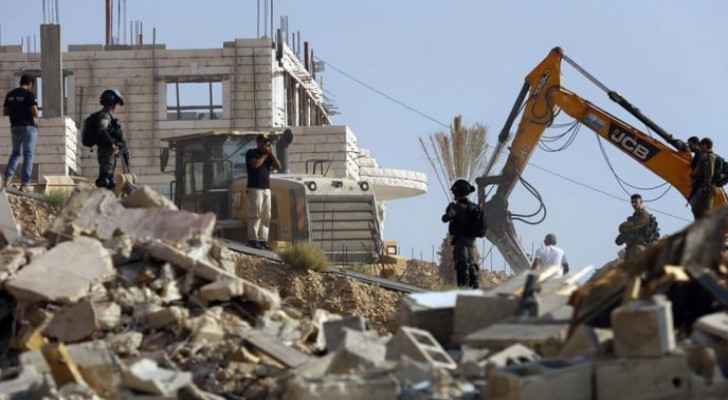 Israeli Occupation demolishes two houses in Bethlehem, Jericho