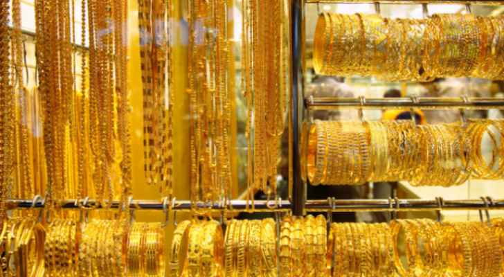 Gold prices stabilize in Jordan Monday