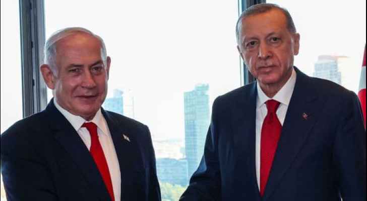  Turkey's President Erdogan (right) with “Israel's” Prime Minister Benjamin Netanyahu (September 19, 2023) (Photo: AFP) 