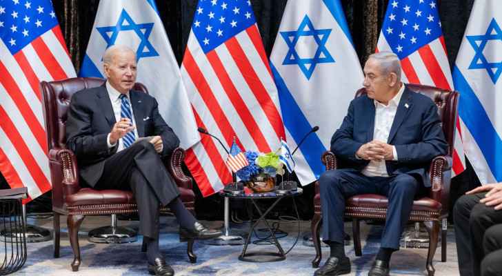US President Joe Biden in a bilateral meeting with “Israeli” Prime Minister Benjamin Netanyahu. (October 2023) (Photo: Cameron Smith) 