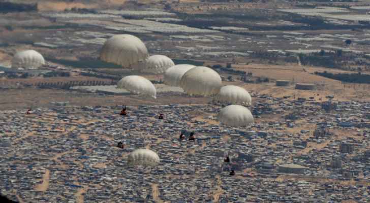 Jordan conducts two humanitarian airdrops over southern Gaza with international cooperation. 