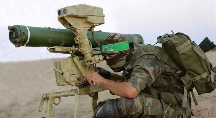 Al-Qassam Brigades fighter with a Kornet anti-tank guided missile. (File photo) 
